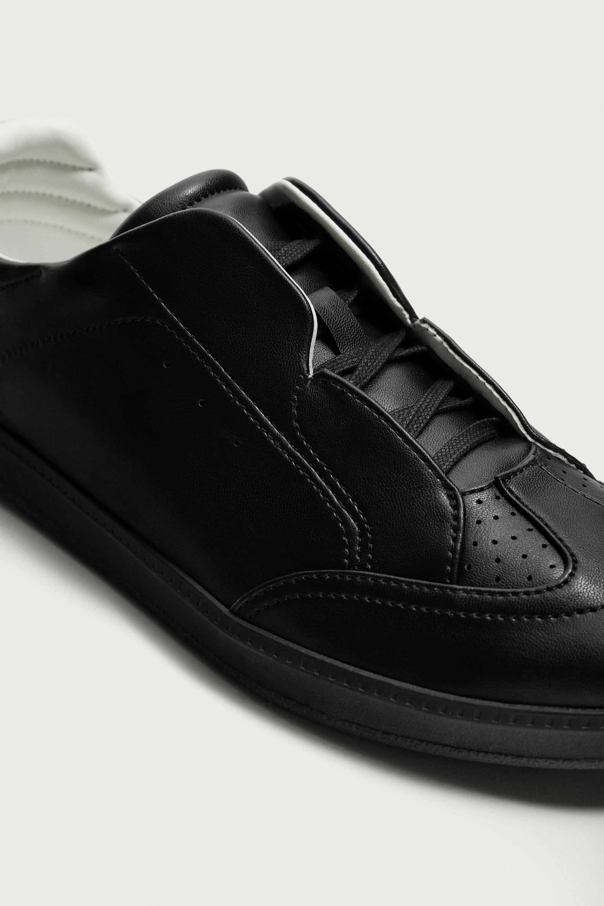 RETRO STYLE SNEAKERS
