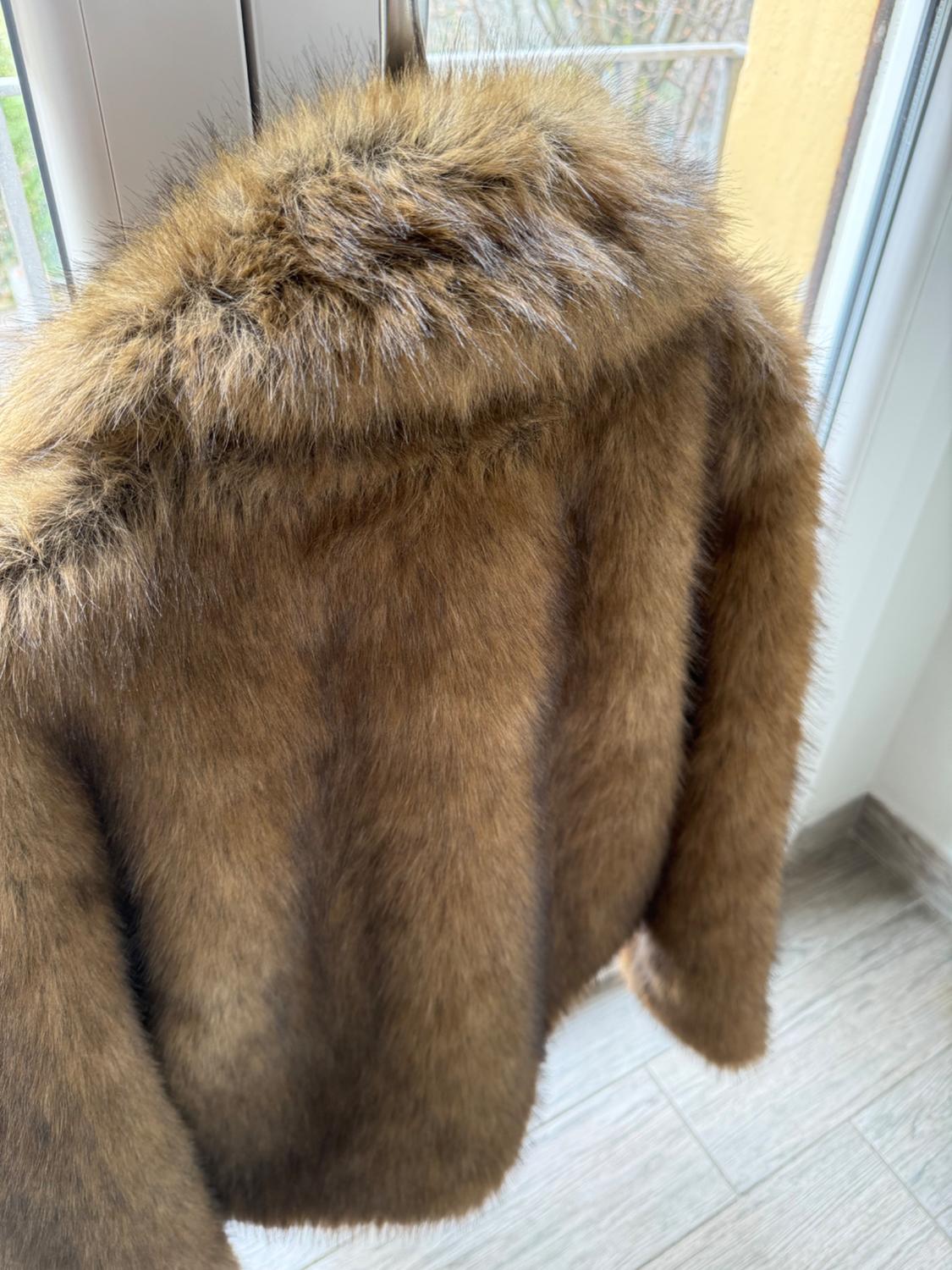 SHORT FAUX FUR COAT - Image 7