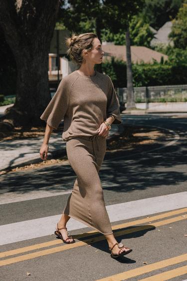 CUT-OUT KNIT STRAIGHT SKIRT - Brown / Ecru by Zara