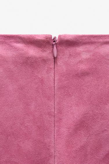 FALDA MIDI ASIMÉTRICA PIEL ANTE LIMITED EDITION - Rosa de Zara