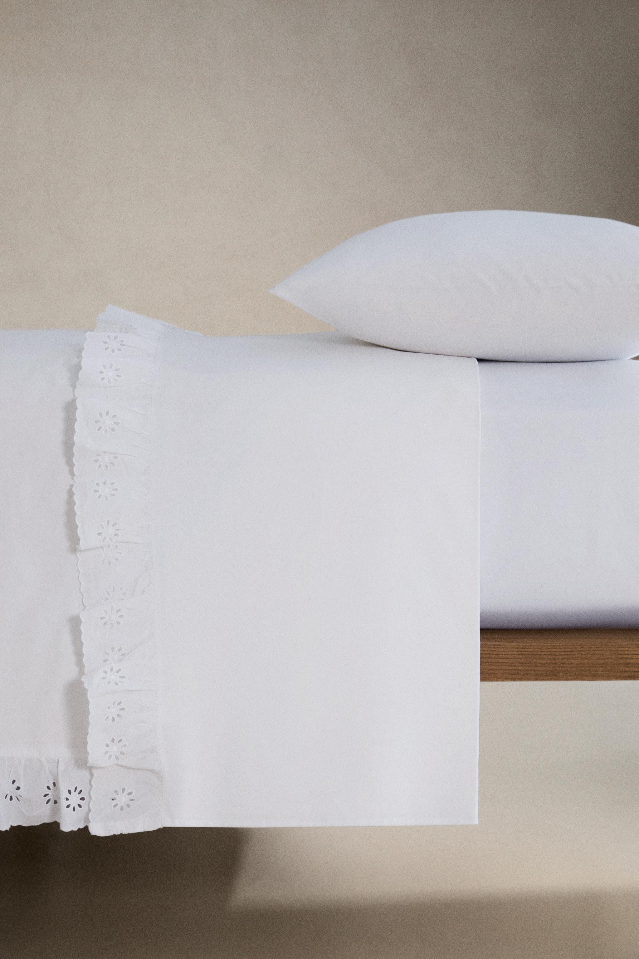 RUFFLED COTTON FLAT SHEET