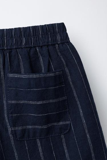 SHORT RAYÉ EN LIN ET COTON - Bleu marine de Zara - Image 3
