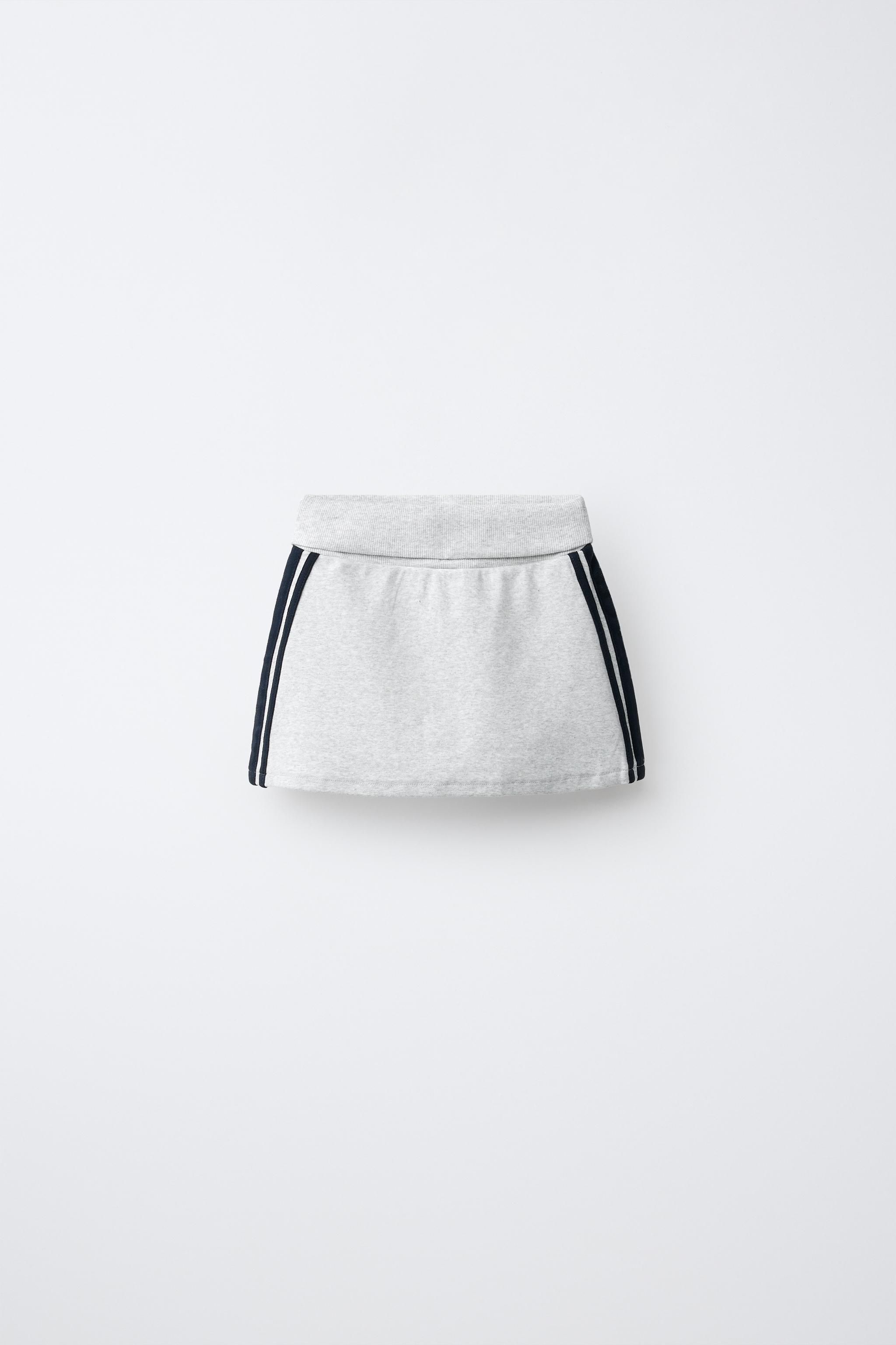 SIDE STRIPE BERMUDA SKORT — Grey marl