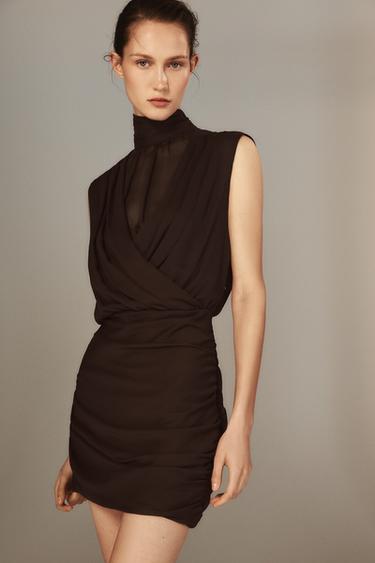 VESTIDO MINI DRAPEADO - Marrón de Zara