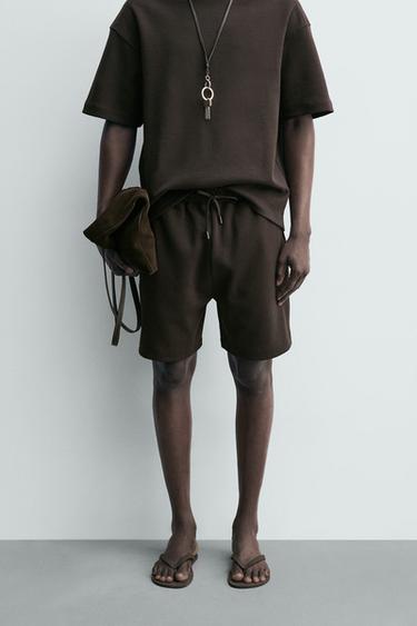 JOGGER-BERMUDASHORTS RELAXED FIT INTERLOCK - Dunkelbraun von Zara