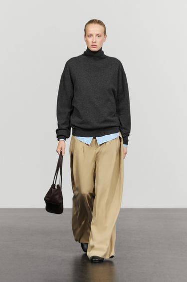 100% cashmere high neck knit sweater — Anthracite grey 1