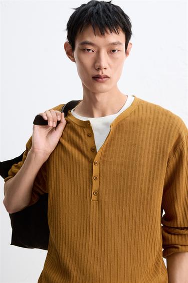BUTTON-NECK KNIT T-SHIRT - Pumpkin by Zara