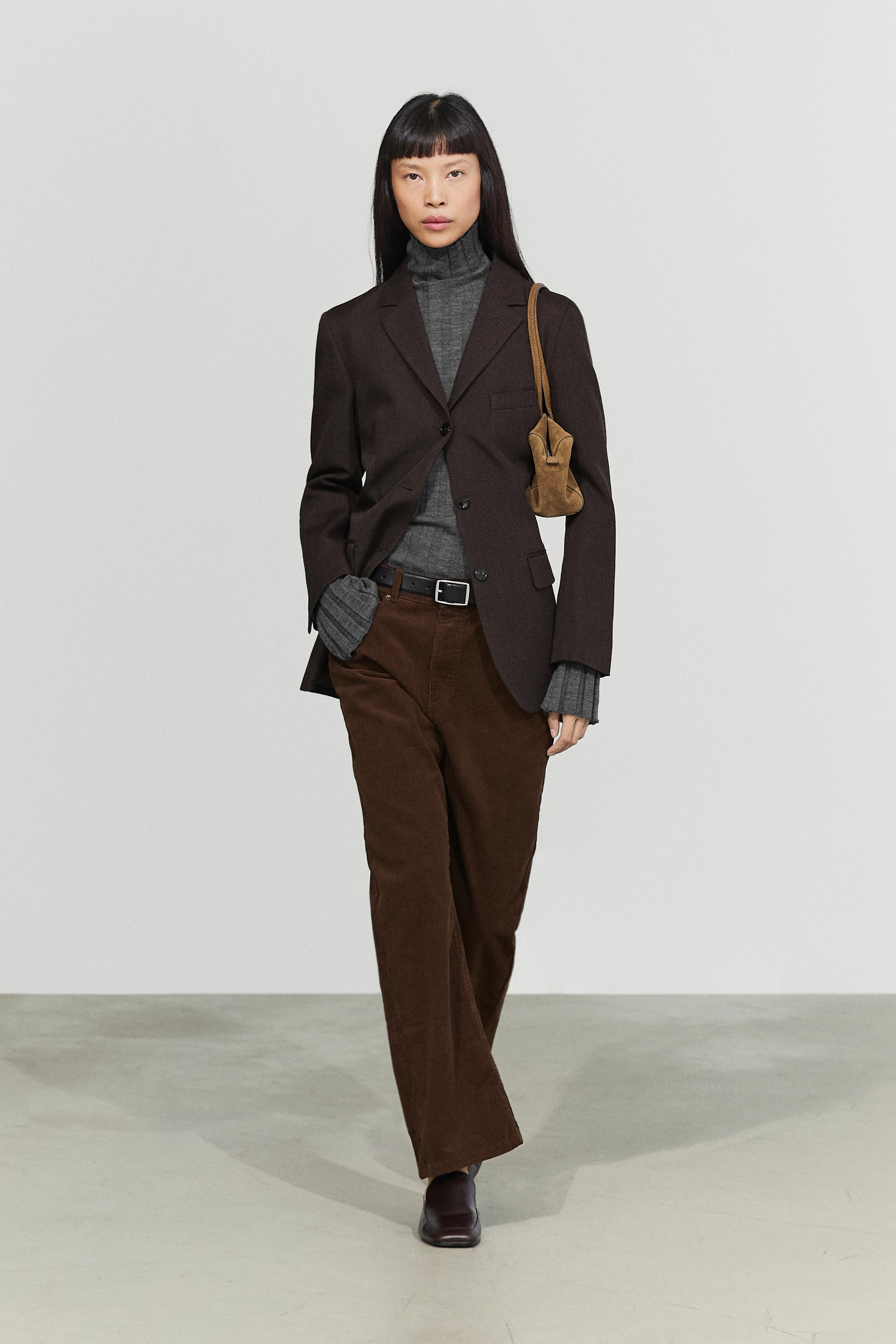 Pantalon flare en velours côtelé fin