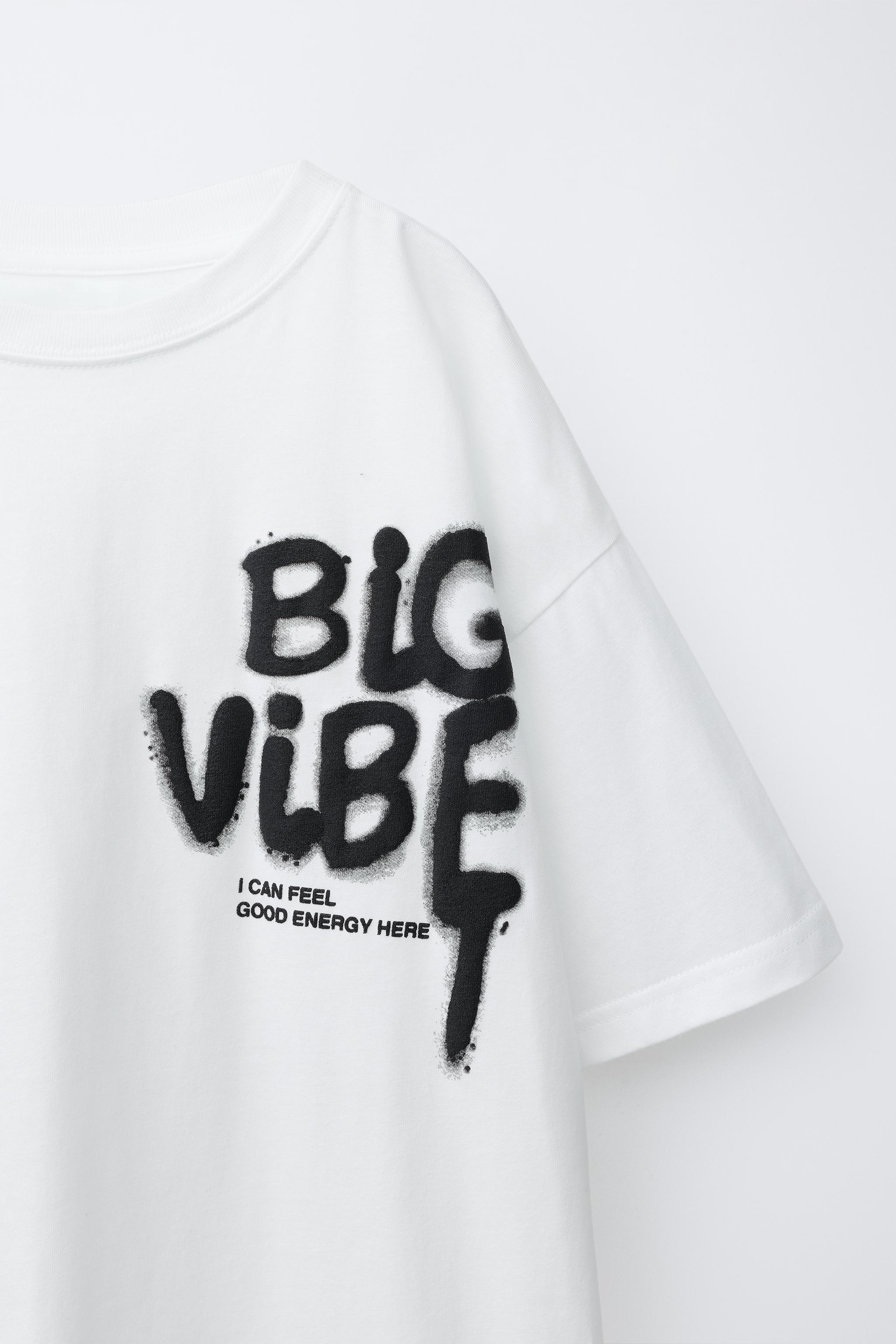 T-SHIRT À IMPRIMÉ GRAFFITI