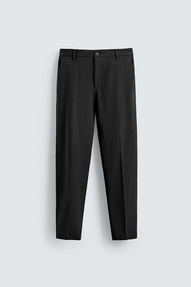 بنطلون بدلة مريح خفيف الوزن - أسود الخاص بـ Zara