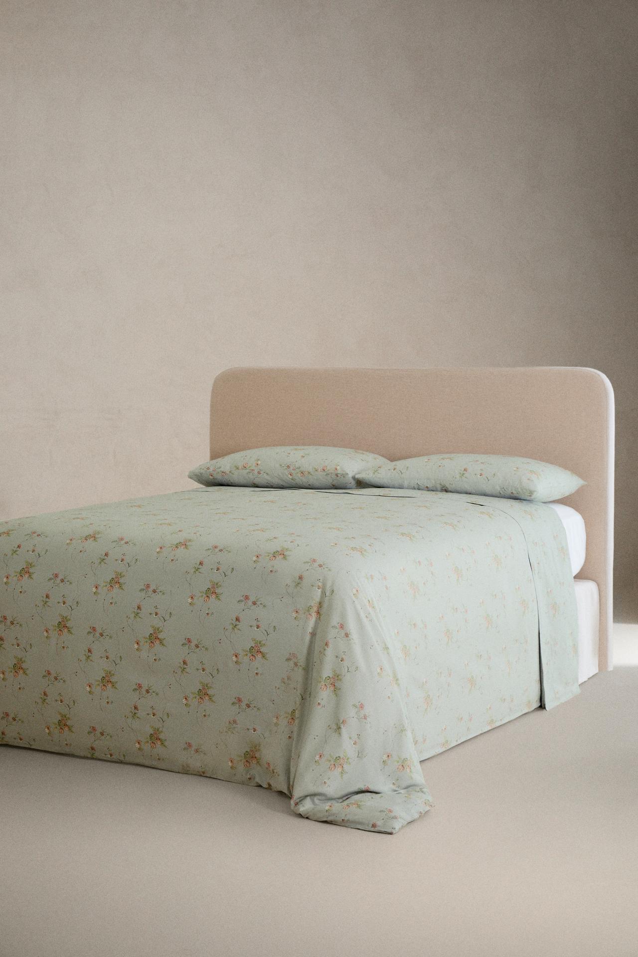 FLORAL BRANCH SATEEN FLAT SHEET (300 THREAD COUNT) — Blue / Green