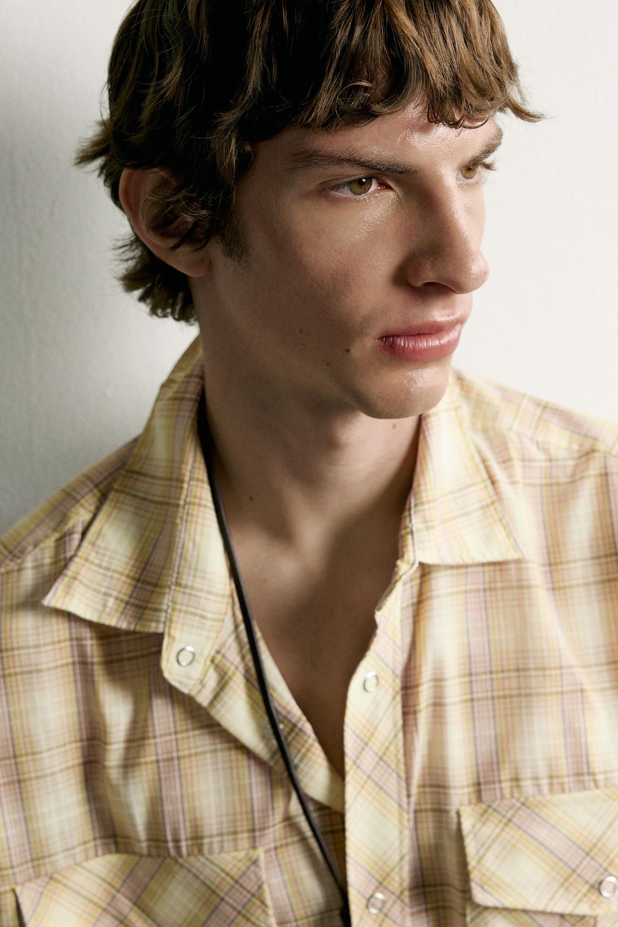 RELAXED-FIT PLAID SHIRT WITH POCKETS
