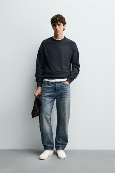 SUDADERA CREWNECK LAVADA BÁSICA - Gris antracita de Zara - Imagen 0