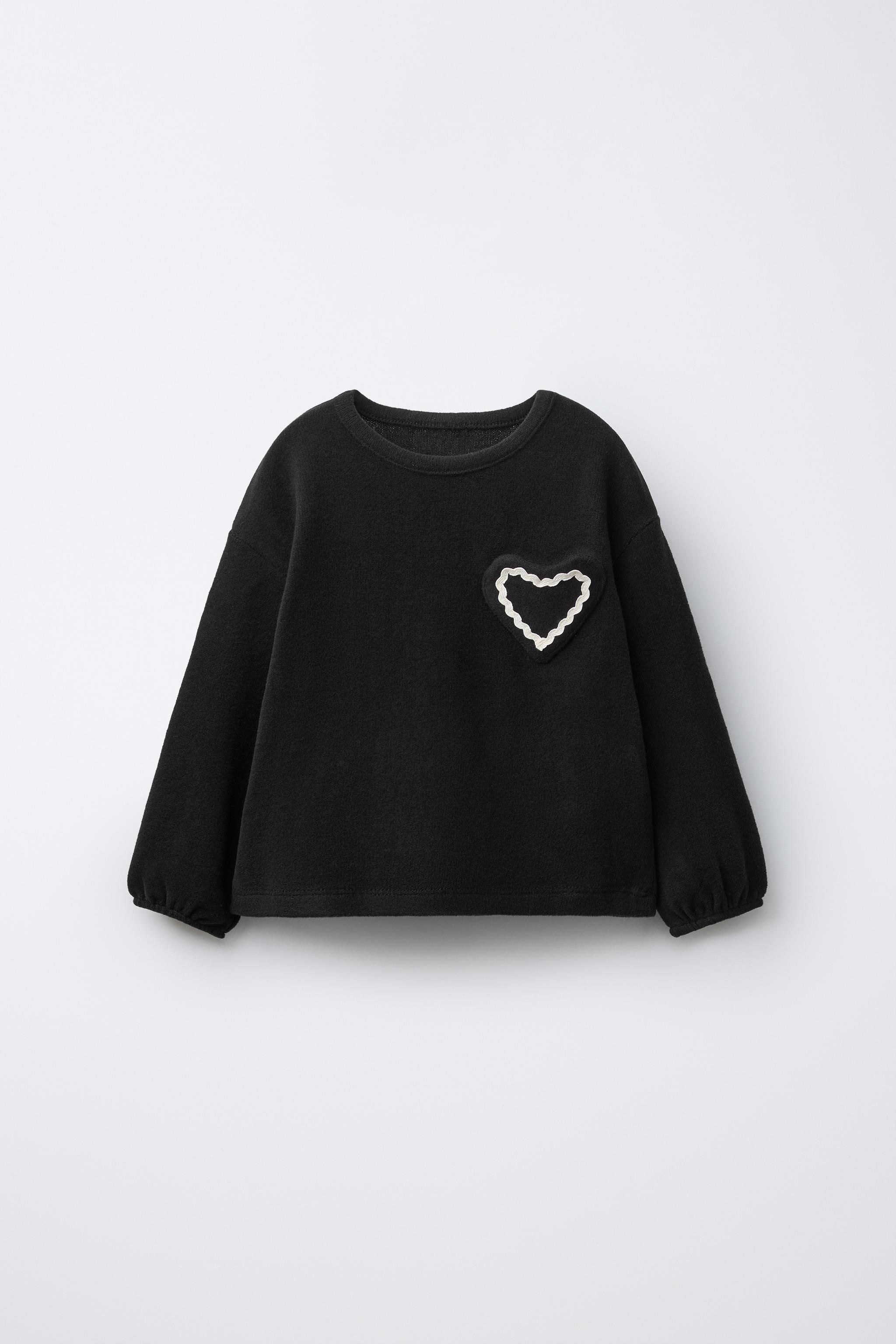 SOFT TOUCH WAVY HEART POCKET T-SHIRT