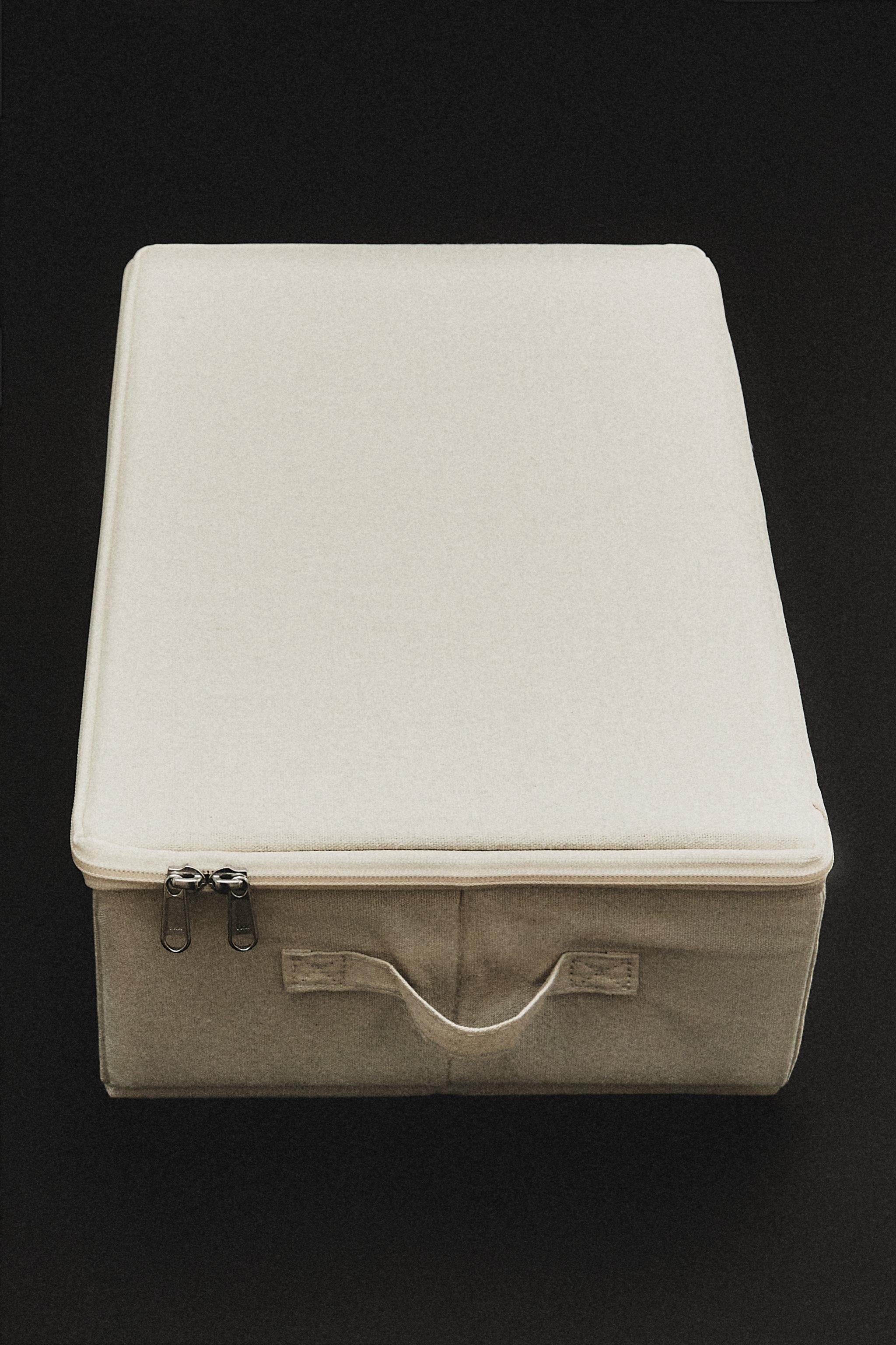 FOLDABLE STORAGE BOX WITH LID