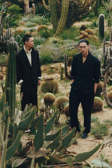 LOOK - White / Grey by Zara