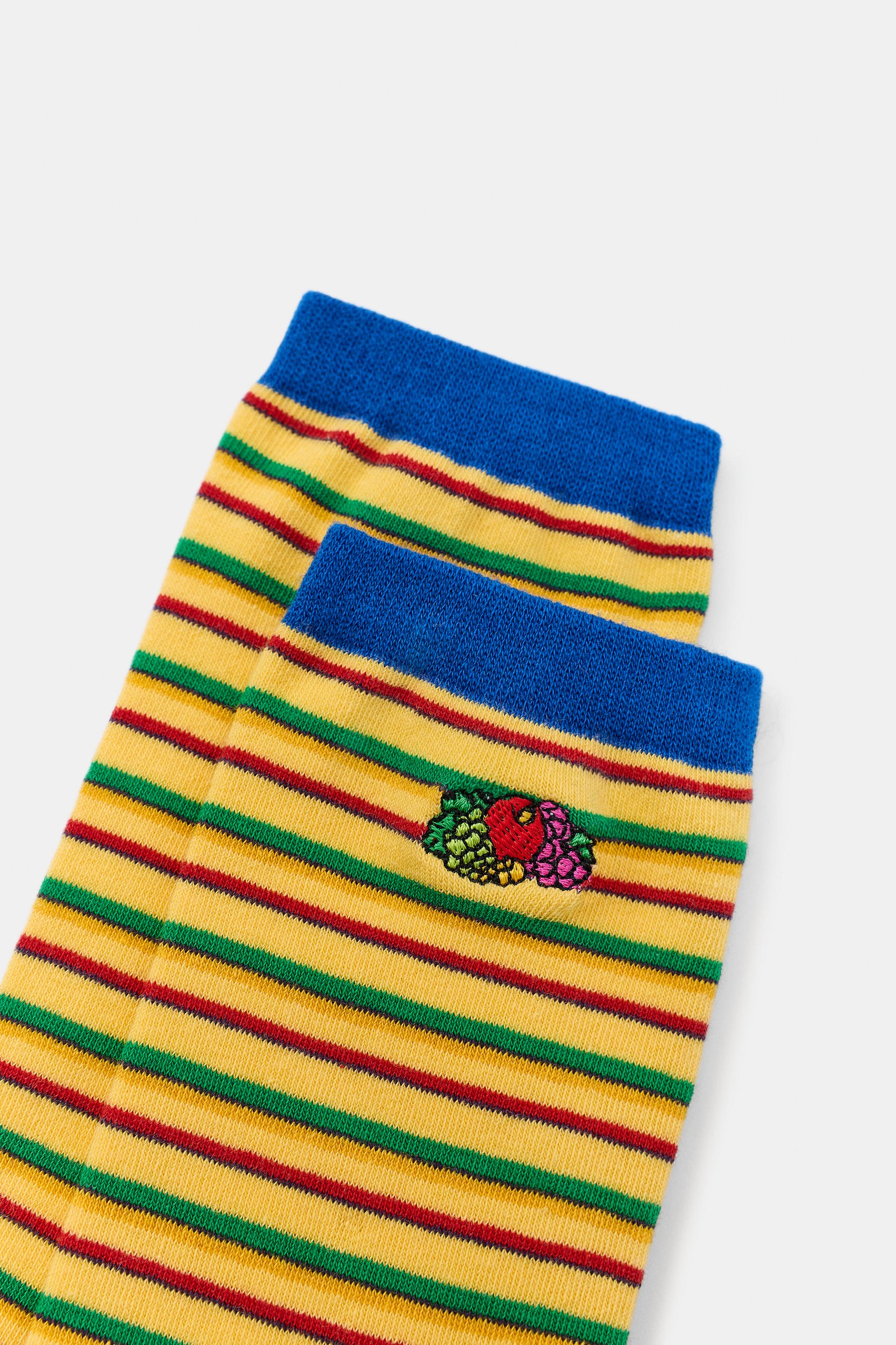 LOT DE 2 PAIRES CHAUSSETTES UNIES, À RAYURES ET BRODÉES FRUIT OF THE LOOM™