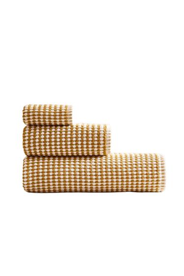 TOALHA DE BANHO DE ALGODÃO COM TEXTURA - Curry da Zara