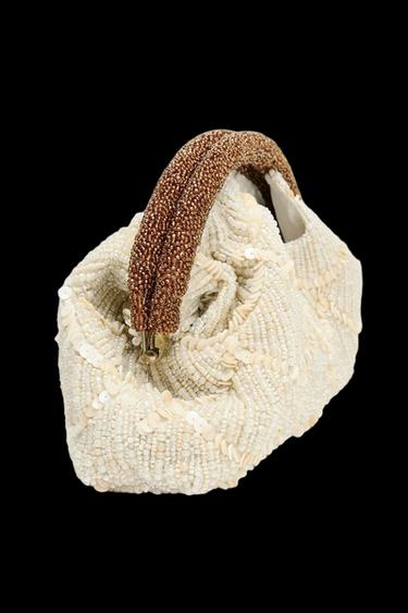 BOLSO CLUTCH APLIQUES - Crudo de Zara