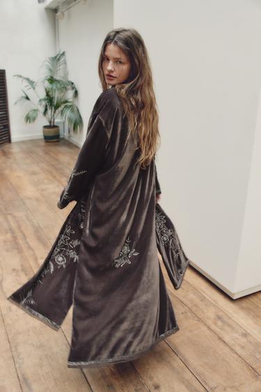 QUIMONO DE VELUDO COM MIÇANGAS LIMITED EDITION - Marrom / Toupeira da Zara