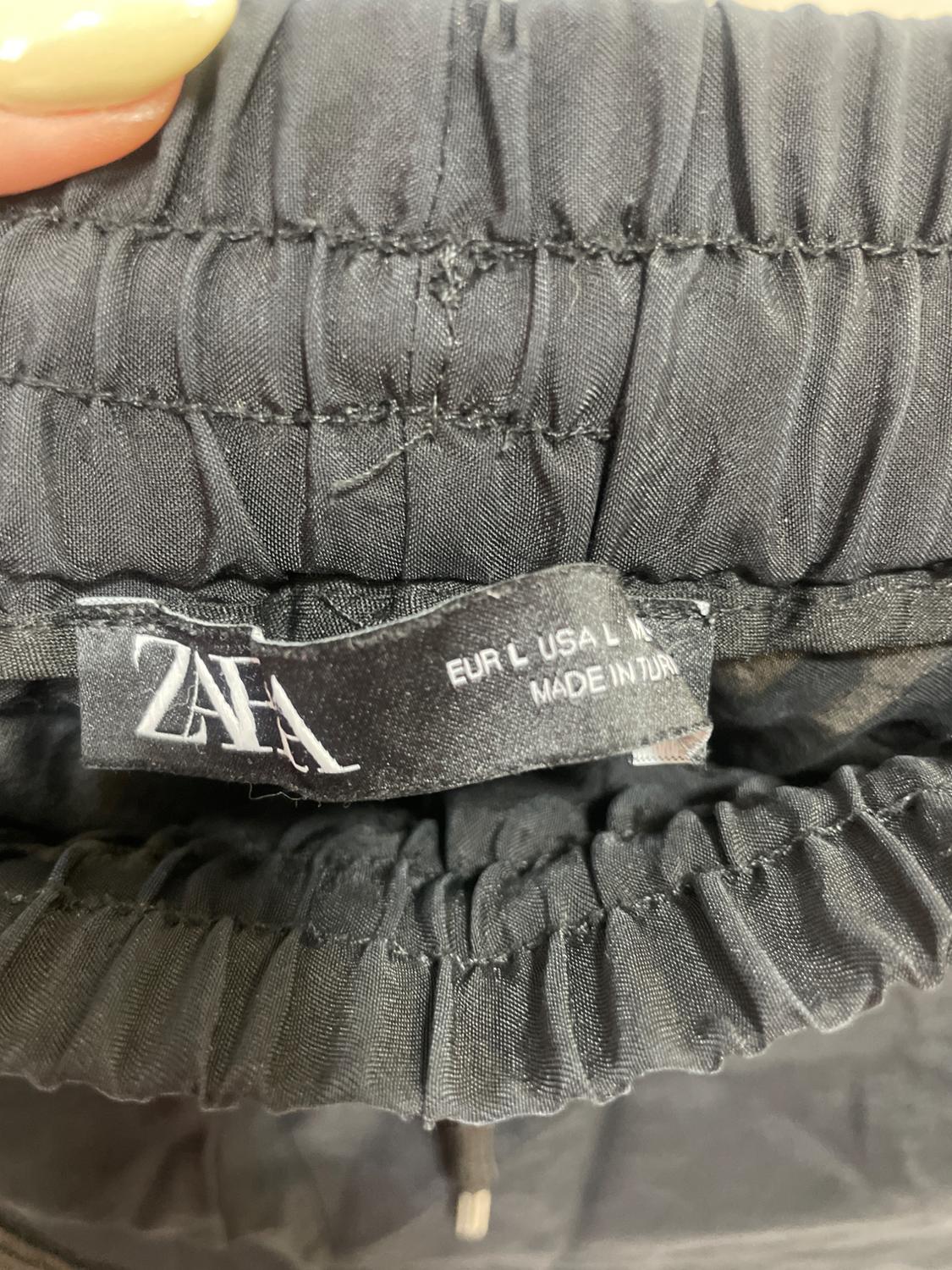 CARGO TROUSERS WITH ELASTICATED WAISTBAND - Image 3