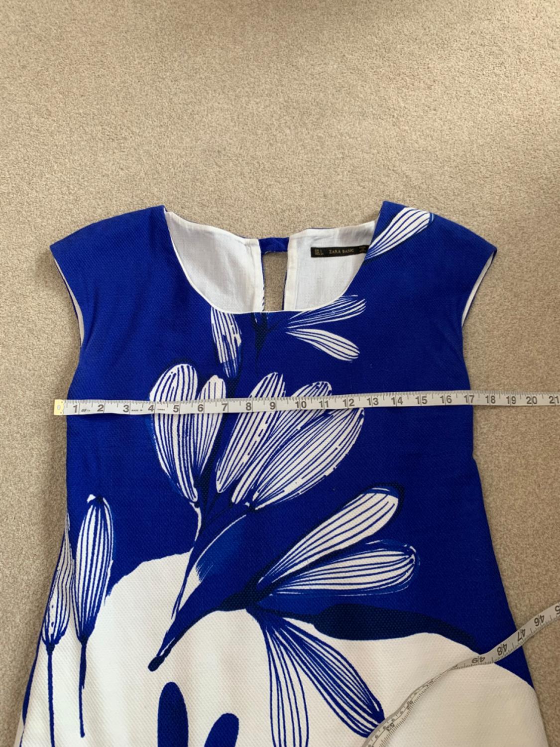 BLUE  WHITE DRESS - Image 4