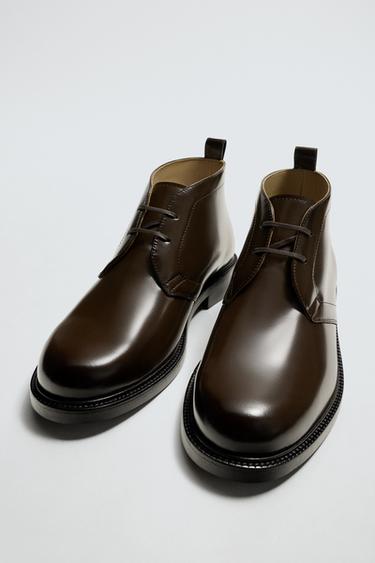 BOTTINES EN CUIR BRILLANT - Marron de Zara - Image 1