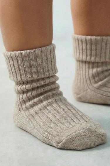 LOT DE QUATRE CHAUSSETTES COULEURS BOÎTE - Beige clair de Zara - Image 6