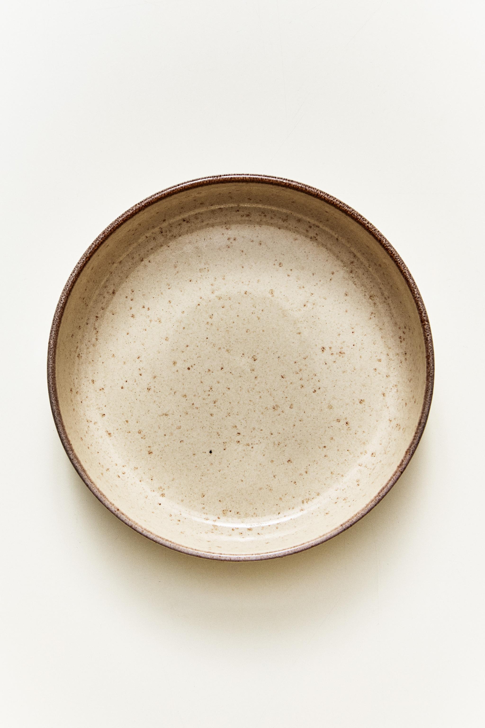 ASSIETTE CREUSE GRÈS