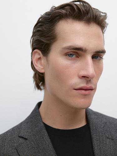 Blazer à chevrons en laine mélangée - Gris de Zara