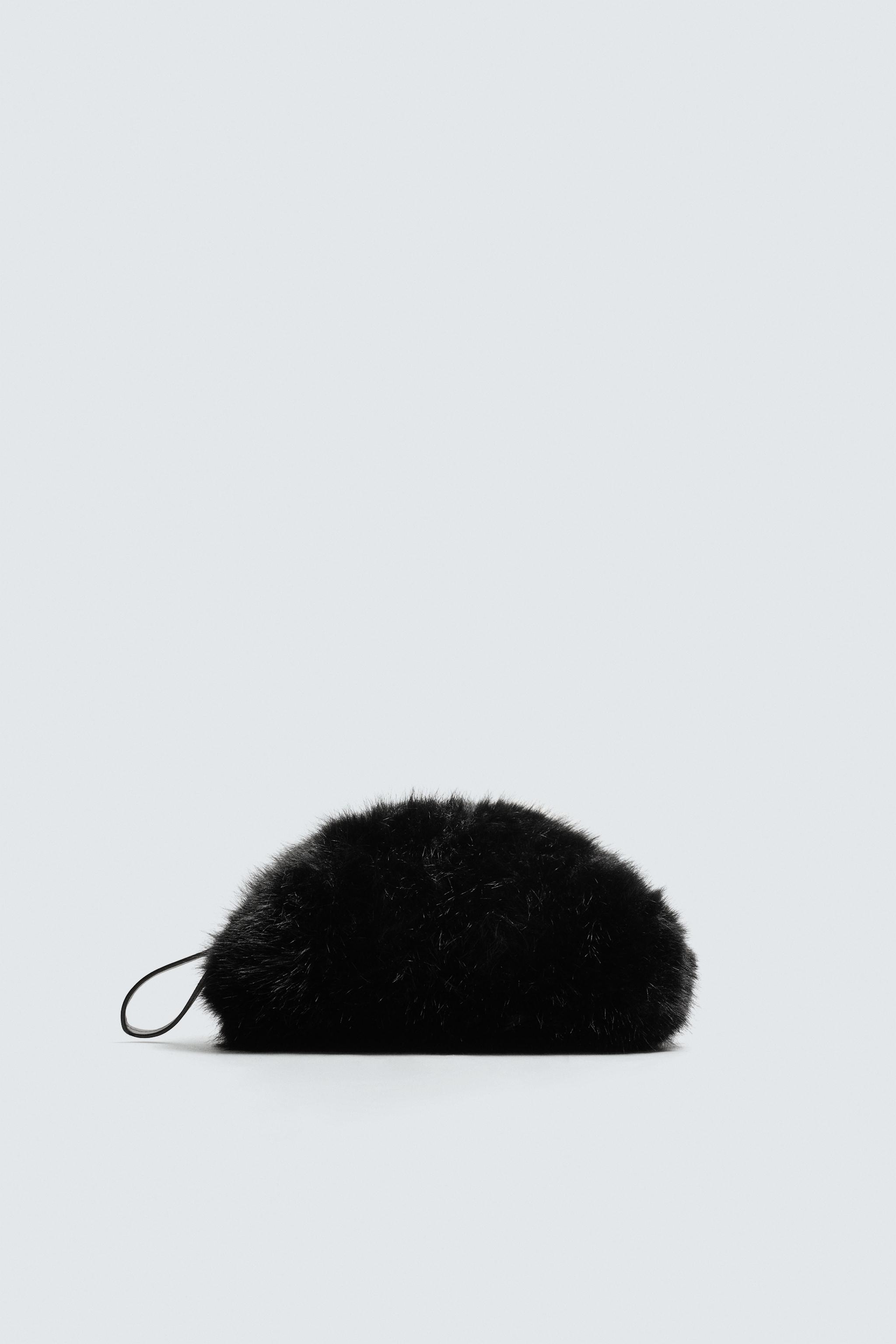 新品　zara ディズニー　コラボ　ファー　パンプス　24cm ブラック フェイクファー ボンバージャケット HARRY LAMBERT FOR ZARA X