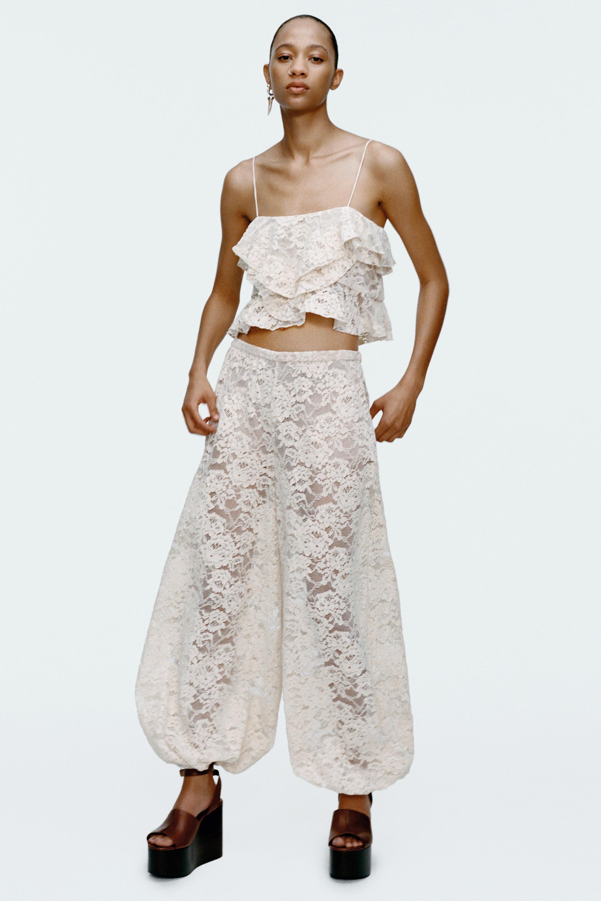 ダッフィー - サラ5199 ZW COLLECTION CROPPED LACE TOP - Light beige | ZARA Australia