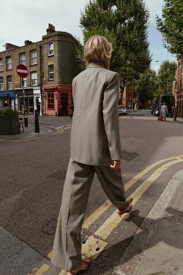 ENSEMBLE BLAZER CROISÉE ET PANTALON LARGE - 196 de Zara - Image 3