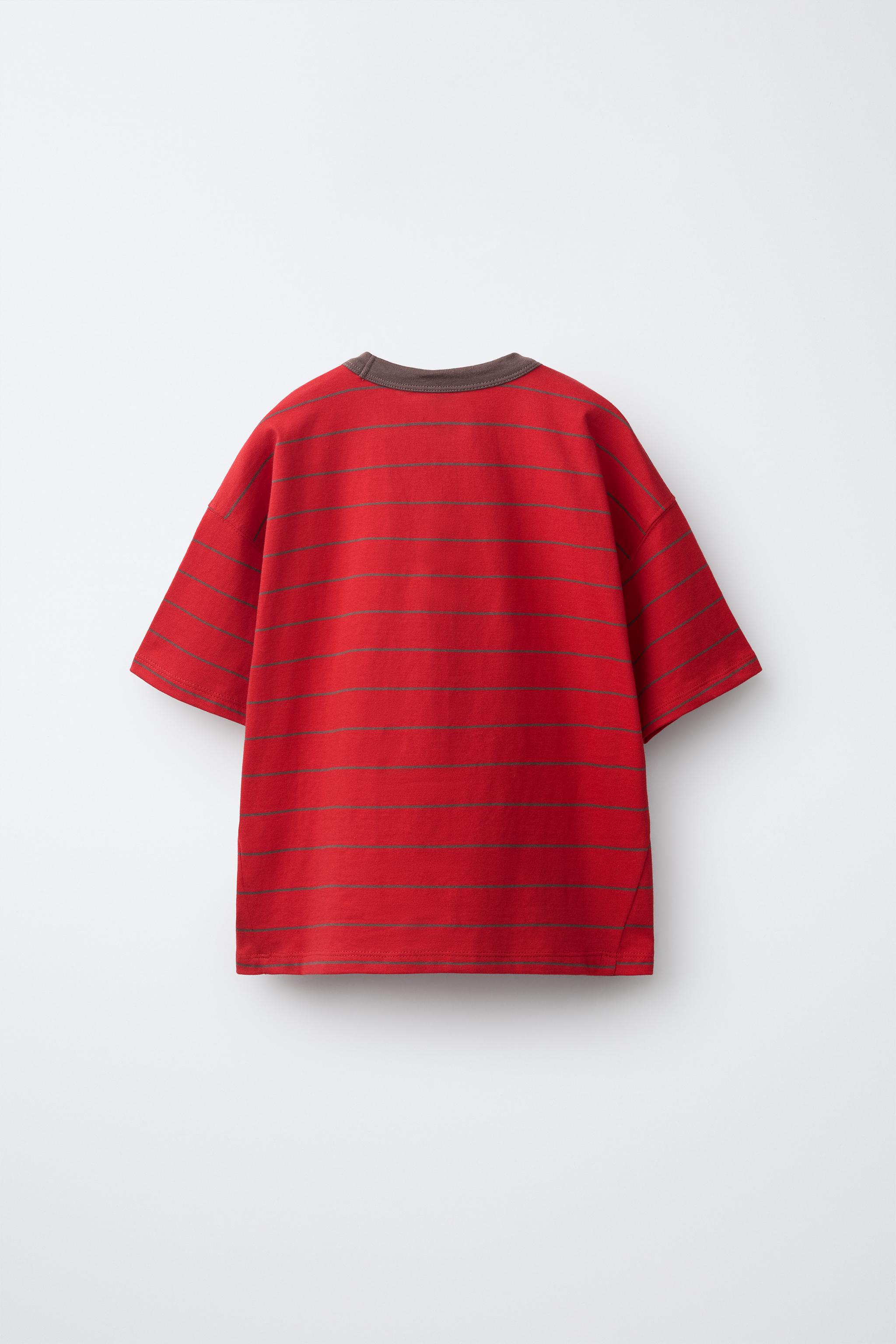LUCAS BEAUFORT © STRIPED T-SHIRT