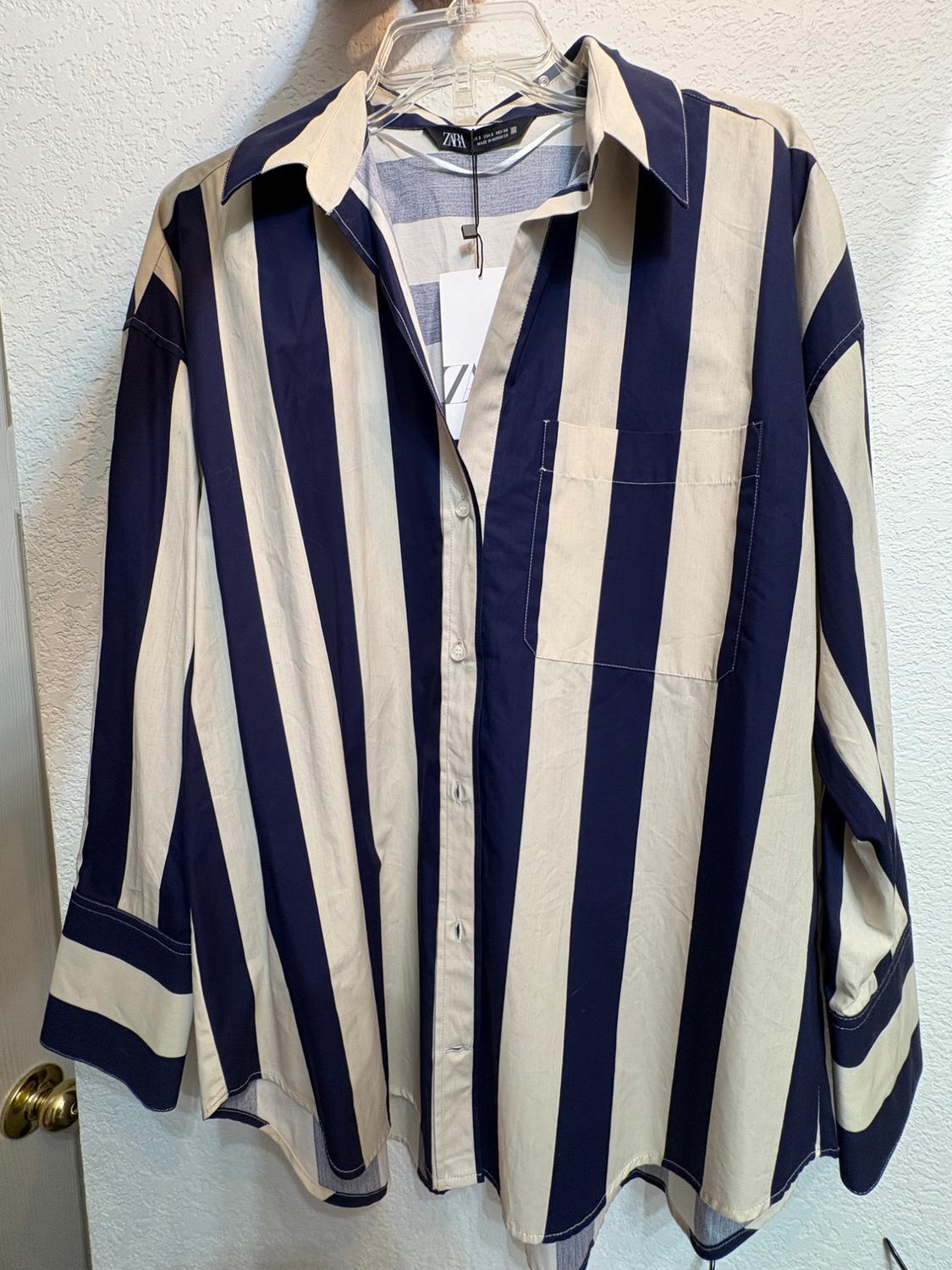 OVERSIZED STRIPED POPLIN SHIRT