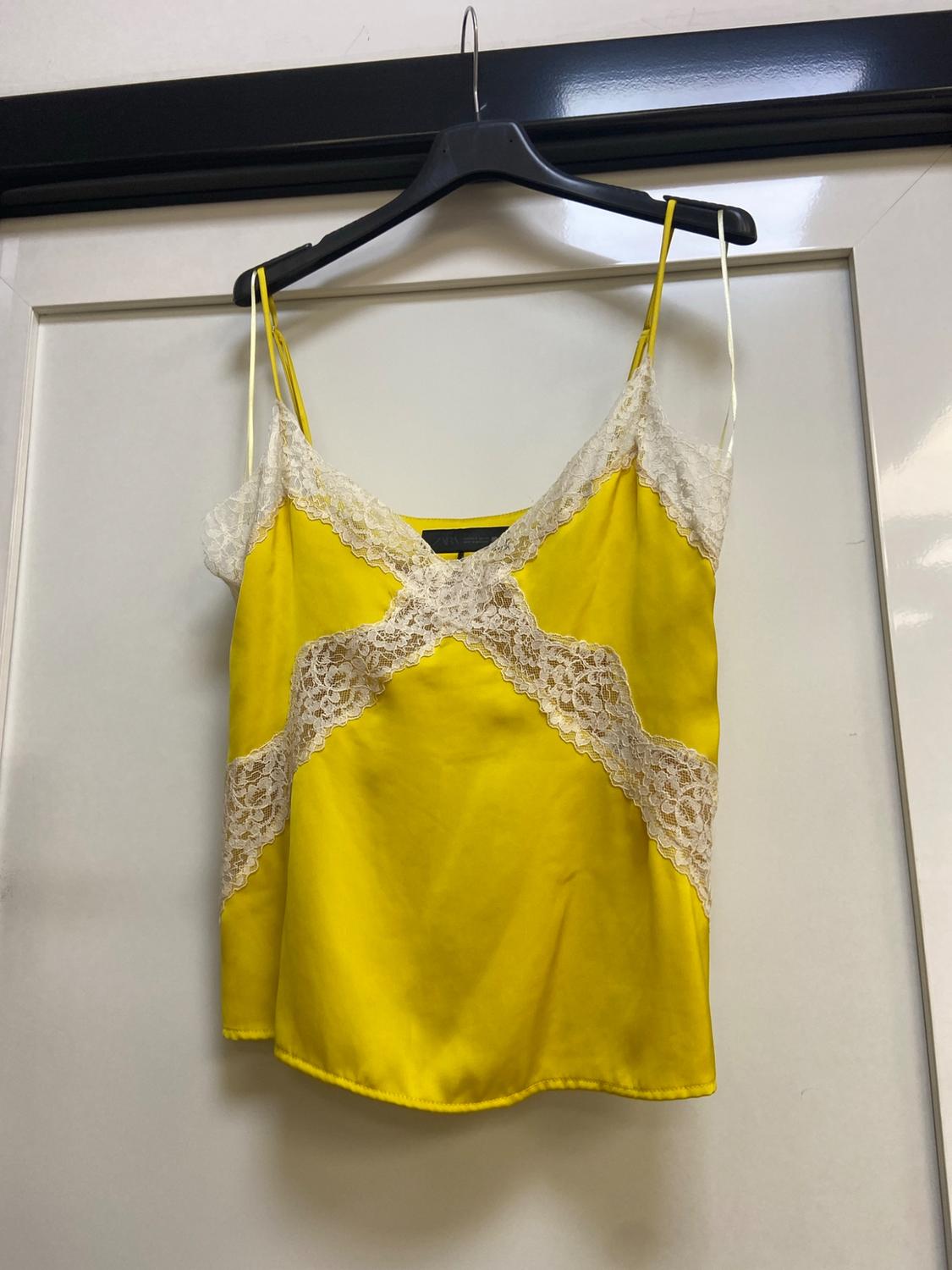 LACE CAMISOLE TOP - Image 2