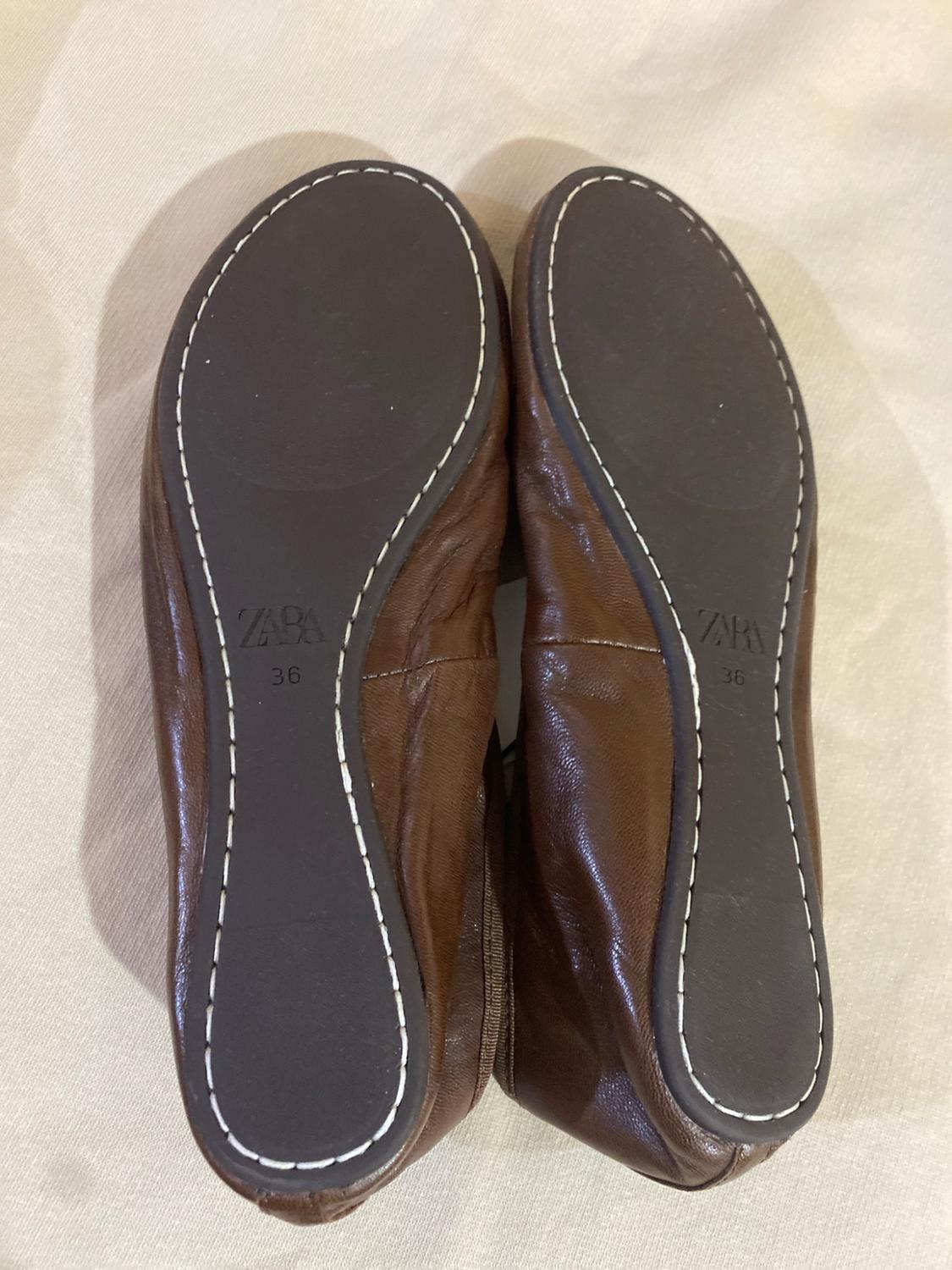 LEATHER BALLET FLATS WITH BOW - Image 2