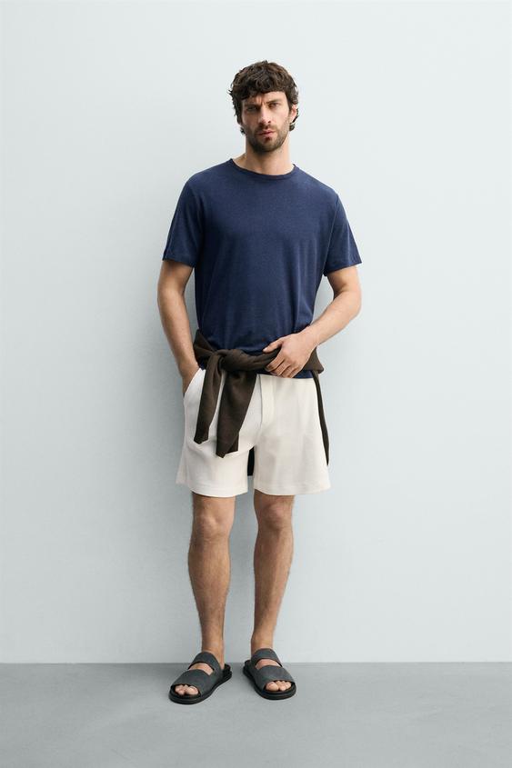 BERMUDA DE JOGGING À STRUCTURE WAFFLE - Blanc cassé de Zara - Image 0