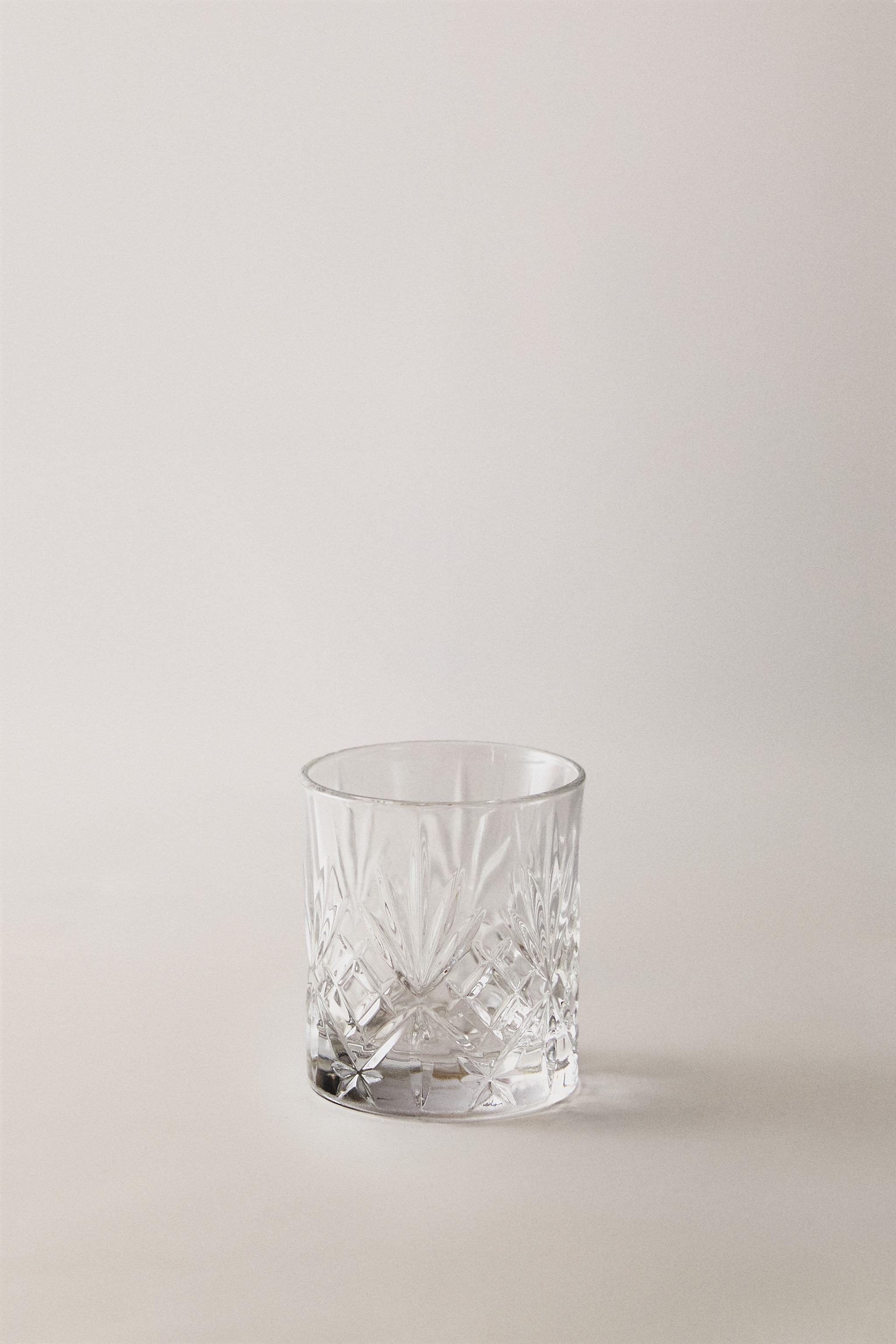 ENGRAVED CRYSTALLINE SHOT GLASS — Transparent