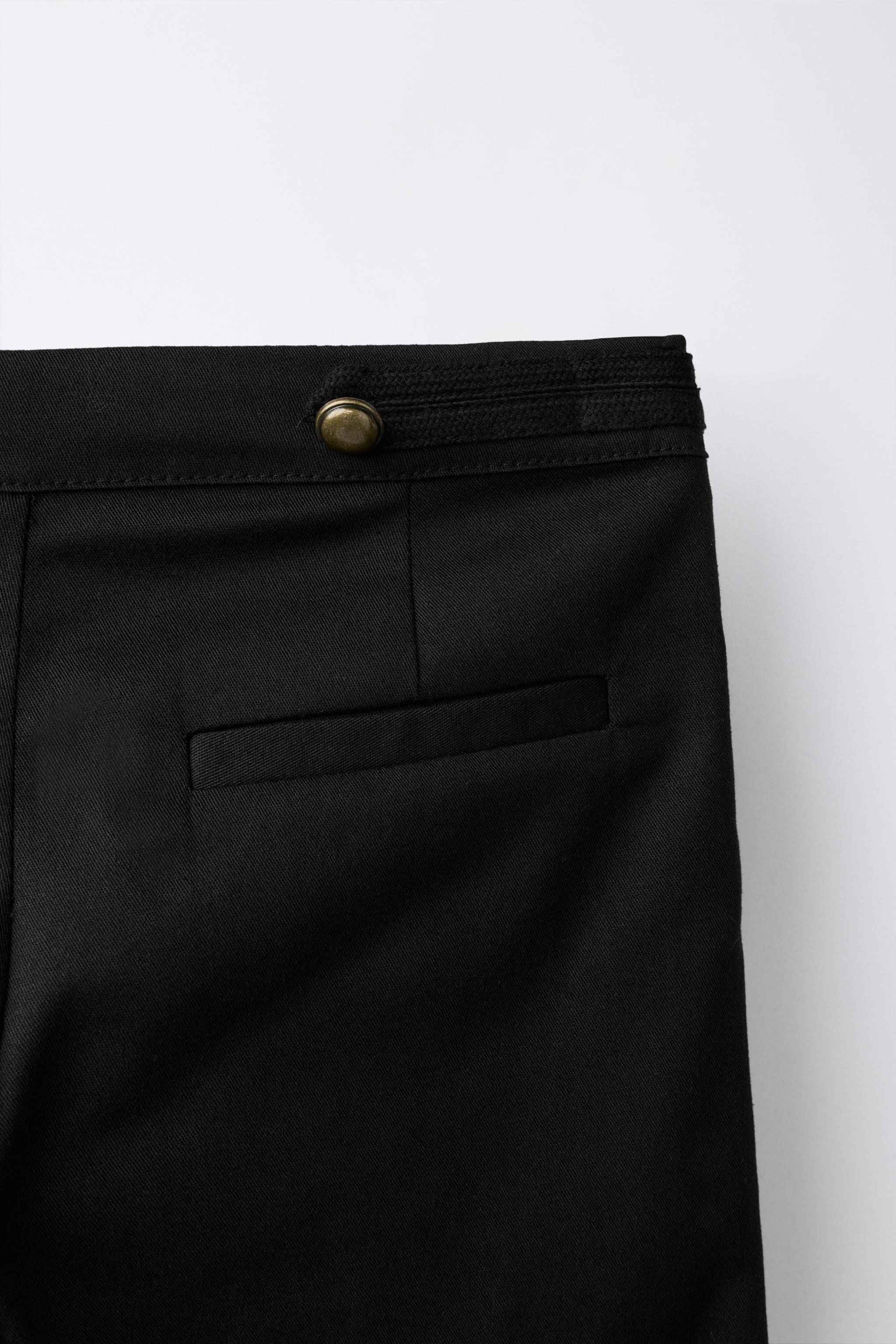 BUTTON FLARE PANTS