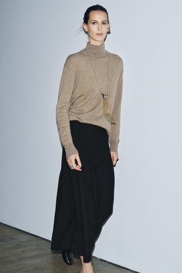 CHÂN VÁY MIDI DỆT KIM XÒE - Màu đen từ Zara