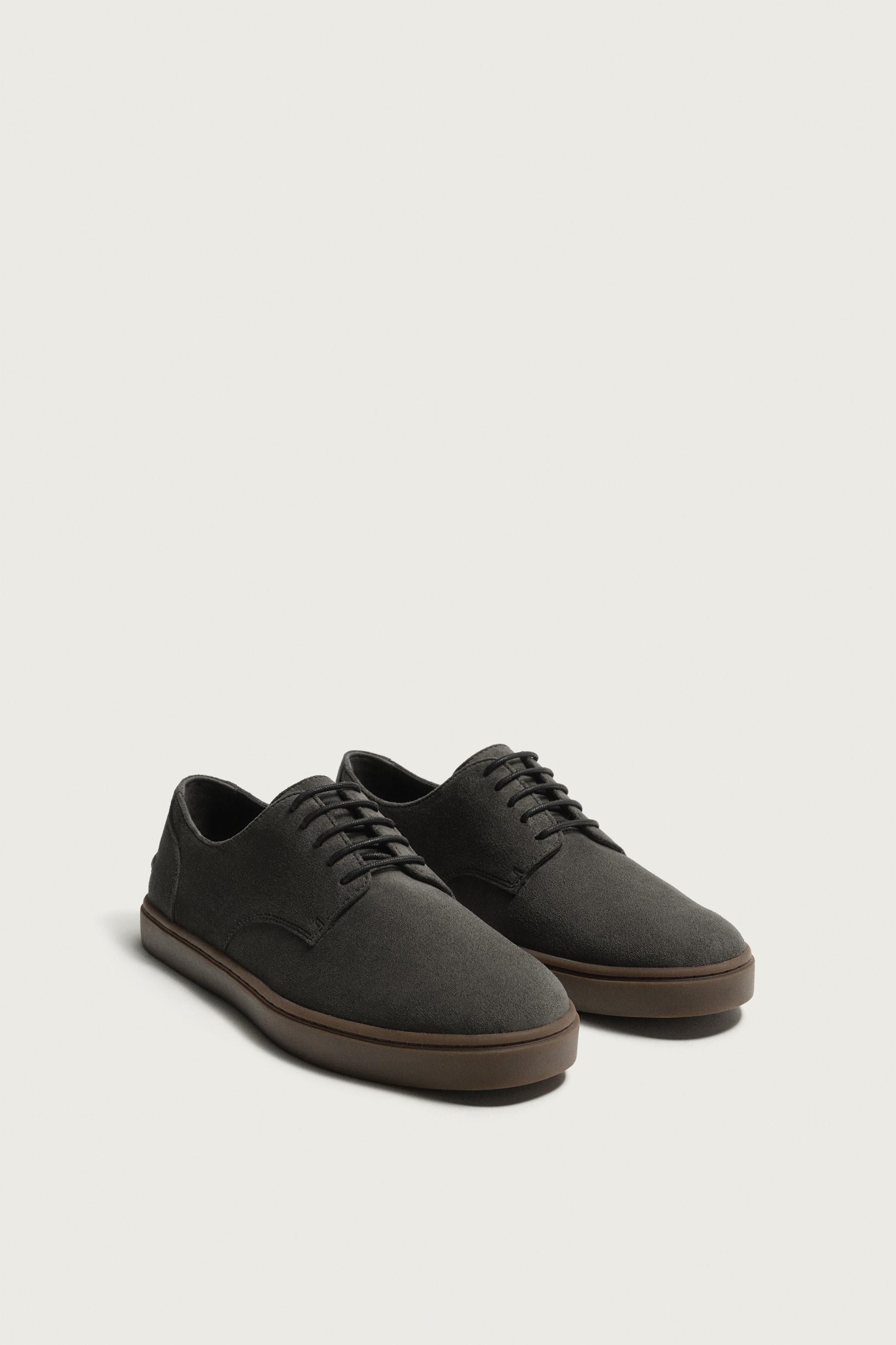 CASUAL LACE-UP SHOES — Gray