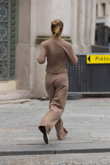 PANTALON PALAZZO AU TOUCHER DOUX -  de Zara - Image 2