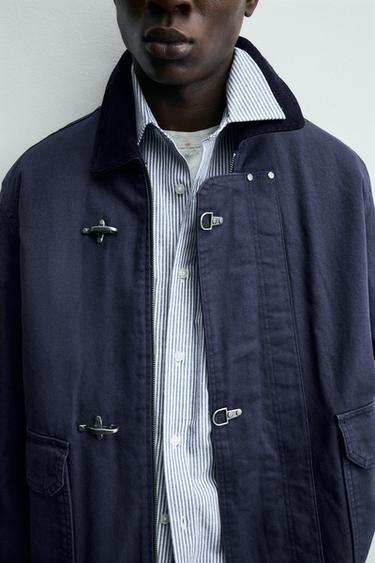 BLOUSON COL CONTRASTE À BRANDEBOURGS - Bleu roi de Zara - Image 4