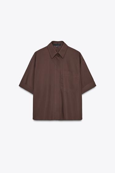 قميص بوبلين بجيب - بني داكن الخاص بـ Zara