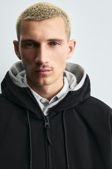 TECHNICAL HOODED JACKET - Black by Zara