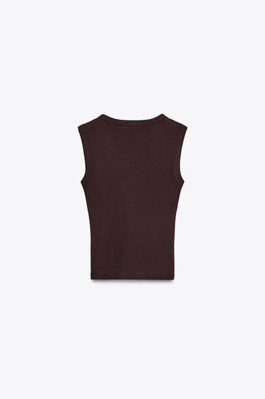 T-SHIRT DÉCOLLETÉ EN V - Marron foncé de Zara - Image 7
