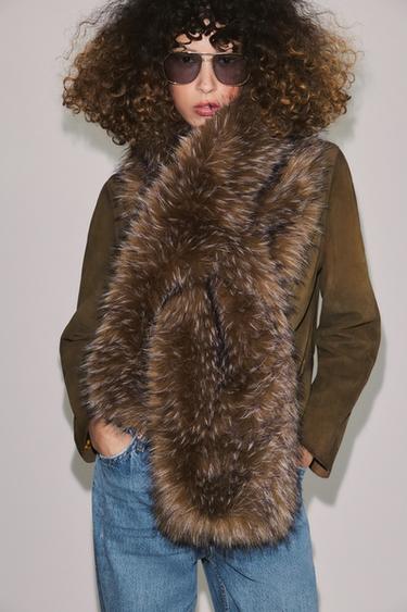 Zara MARLED FAUX FUR SCARF - Greenish