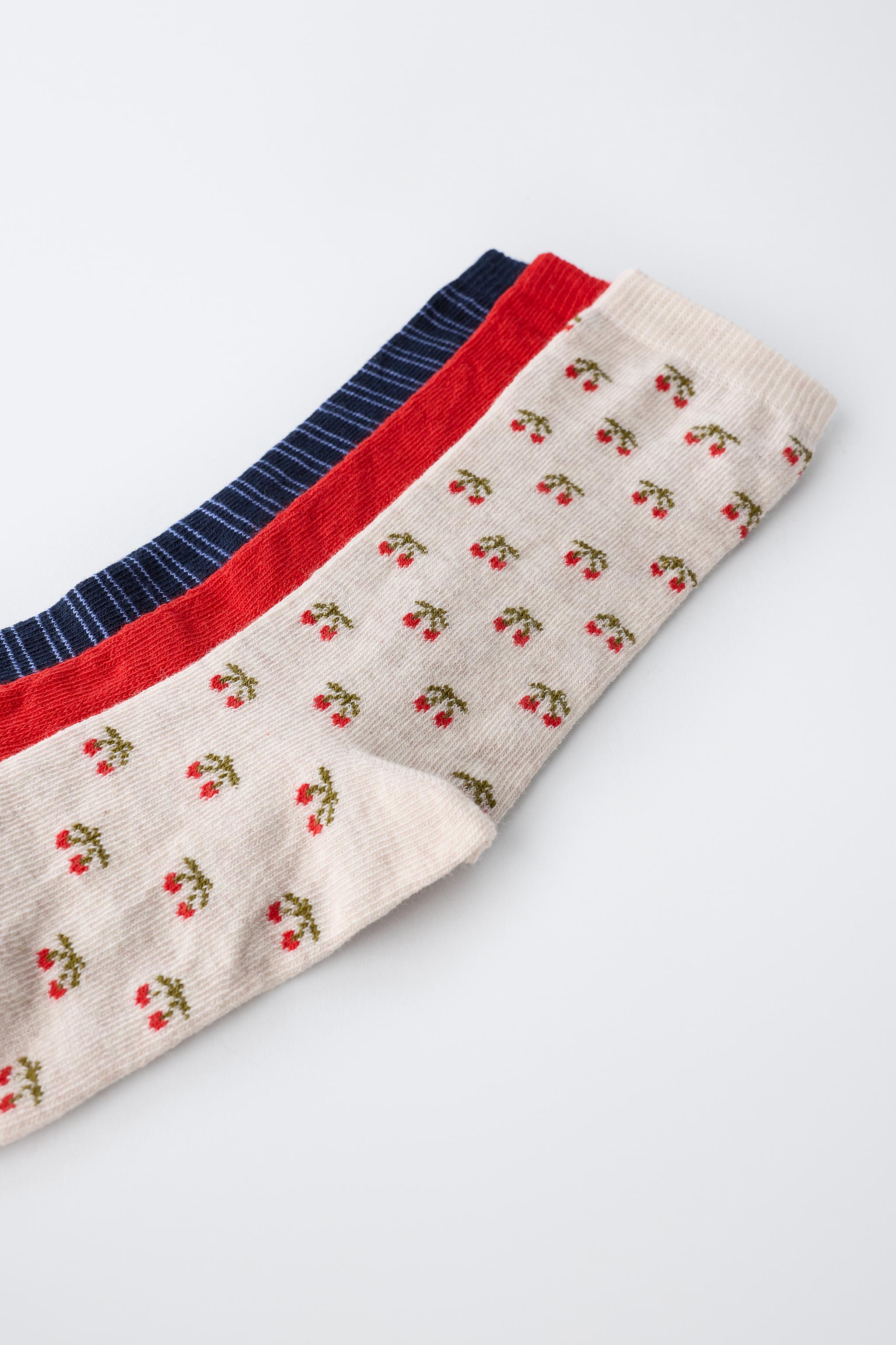 THREE-PACK CHERRY PRINT CREW SOCKS — Red