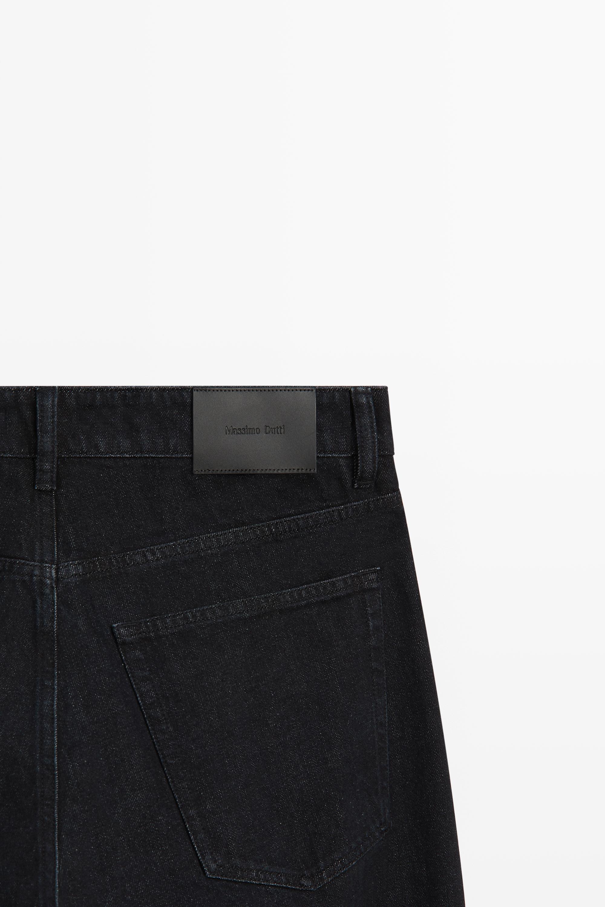 Wide-leg jeans